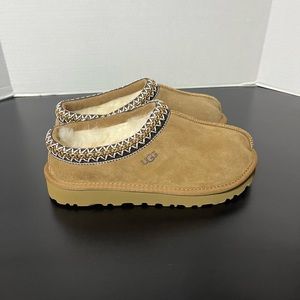 Women’s UGG Tasman slipper